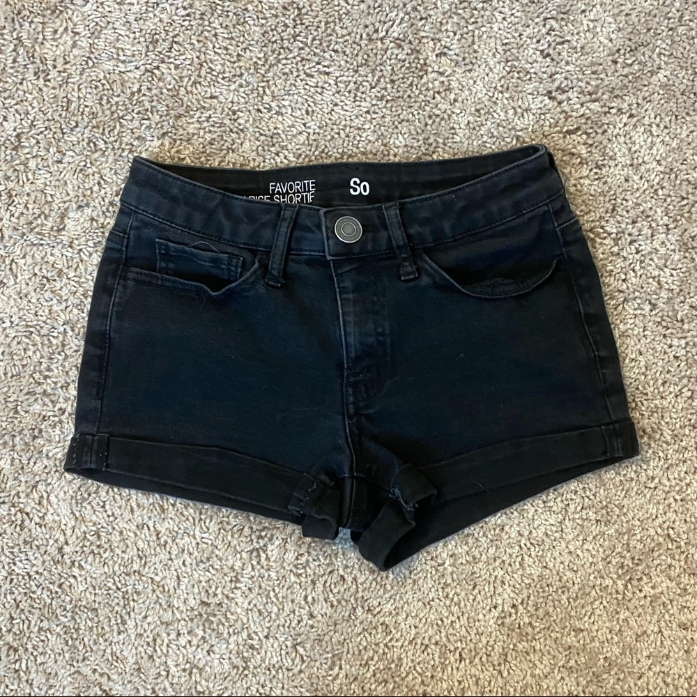 💜SALE: BUNDLE 2 FOR $15💜 Black jean shorts